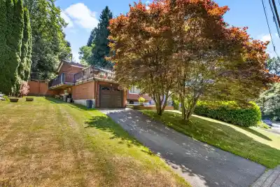 10264 MAIN STREET, Delta BC V4C 7H3