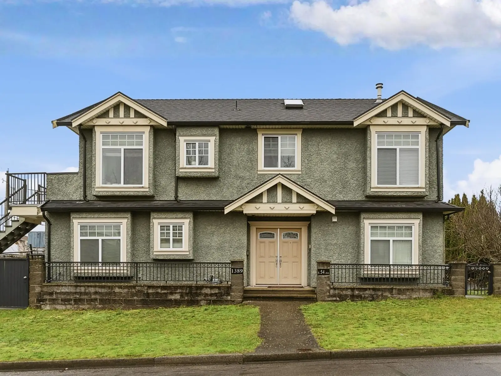 1389 E 54TH AVENUE, Vancouver BC V5X 1M3