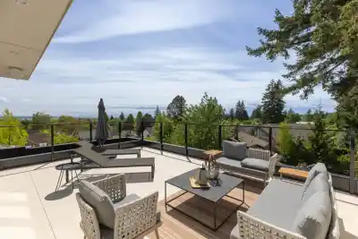2 5061 BLENHEIM STREET, Vancouver BC V6N 1N6