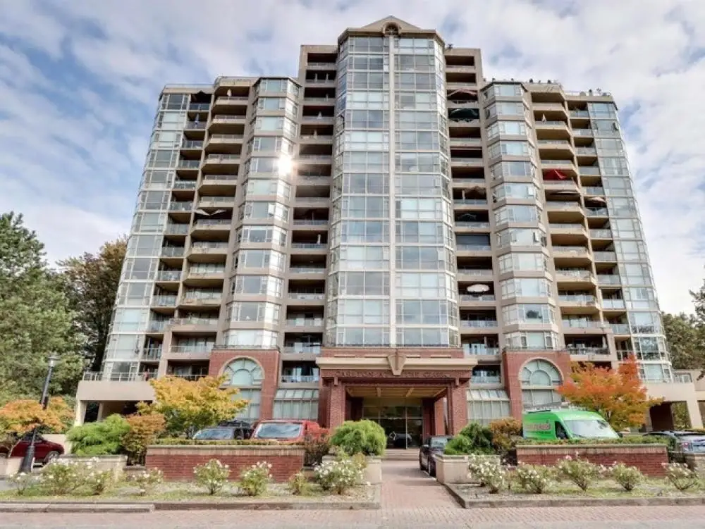 810 1327 E KEITH ROAD, North Vancouver BC V7J 3T5