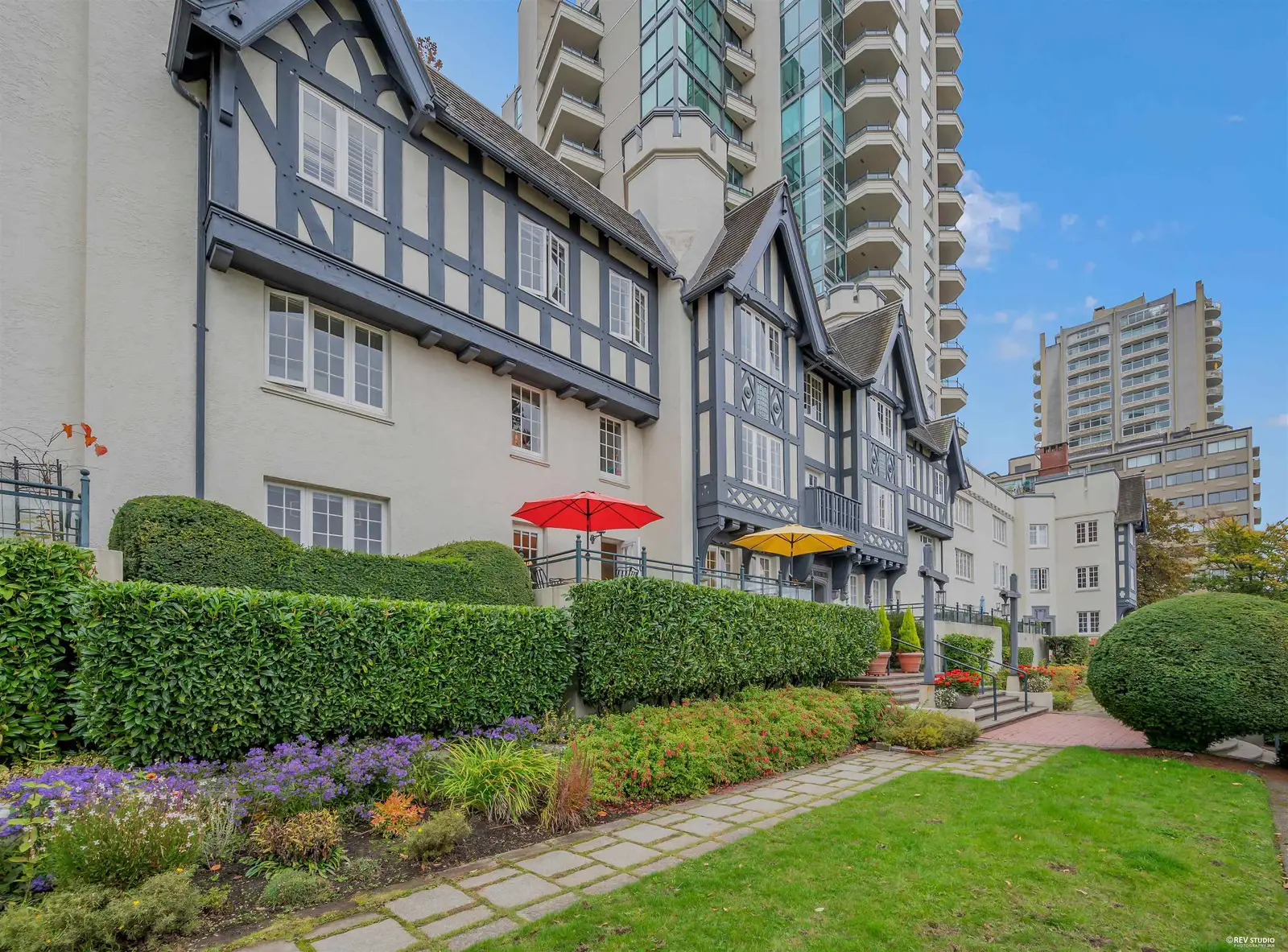 103 1311 BEACH AVENUE, Vancouver BC V6E 1V6