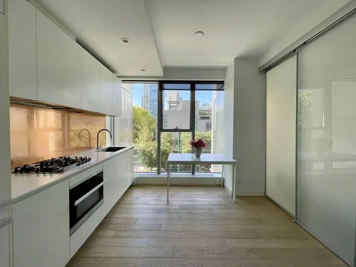 503 1480 HOWE STREET, Vancouver BC V6Z 0G5