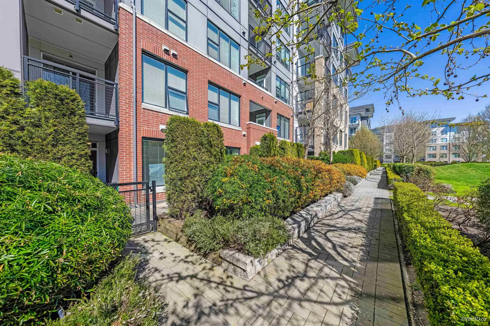 121 9366 TOMICKI AVENUE, Richmond BC V6X 0N9