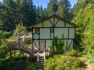 380 S WARBLER ROAD, Galiano Island BC V0N 1P0