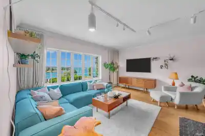 209 1311 BEACH AVENUE, Vancouver BC V6E 1V6