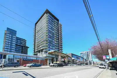 2001 8555 GRANVILLE STREET, Vancouver BC V6P 0C3