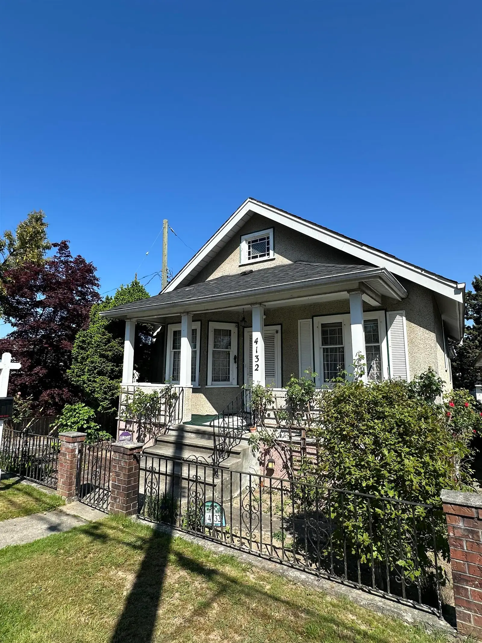 4132 BALKAN STREET, Vancouver BC V5V 3Z2