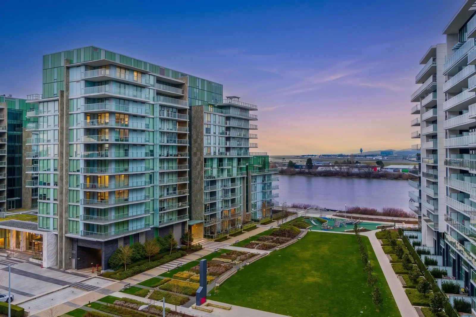 302 6633 PEARSON WAY, Richmond BC V7C 0C4