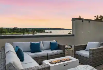 307 1311 BEACH AVENUE, Vancouver BC V6E 1V6