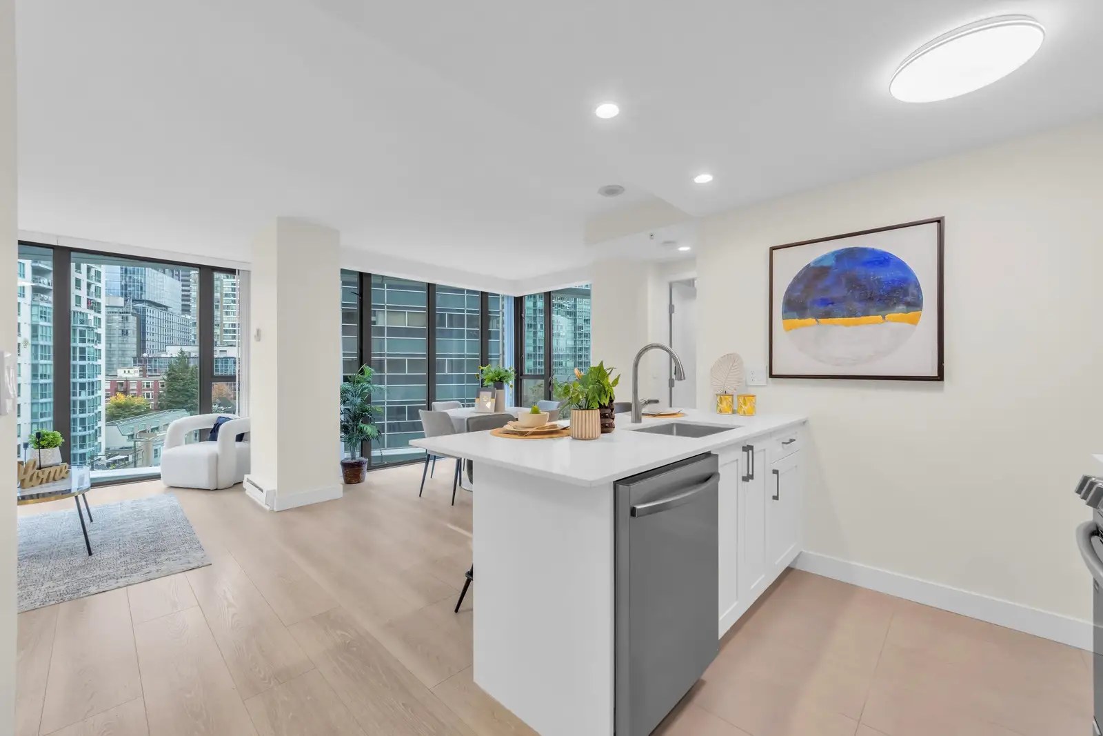909 1331 W GEORGIA STREET, Vancouver BC V6E 4P1