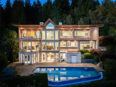 1562 PINECREST DRIVE, West Vancouver BC V7S 3E8