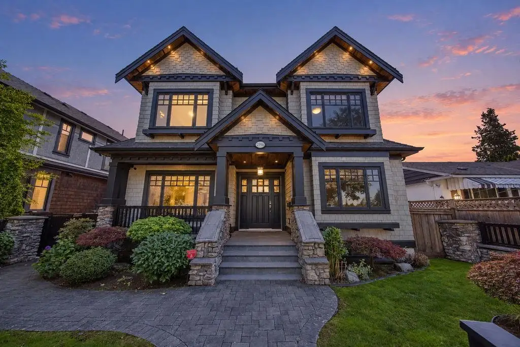 2398 OLIVER CRESCENT, Vancouver BC V6L 1S7