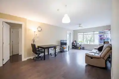 129 9288 ODLIN ROAD, Richmond BC V6X 0C3