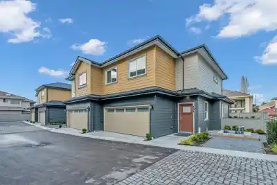 102 8233 WILLIAMS ROAD, Richmond BC V7A 1G4