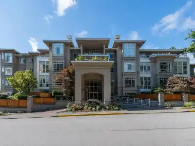 315 630 ROCHE POINT DRIVE, North Vancouver BC V7H 3A1