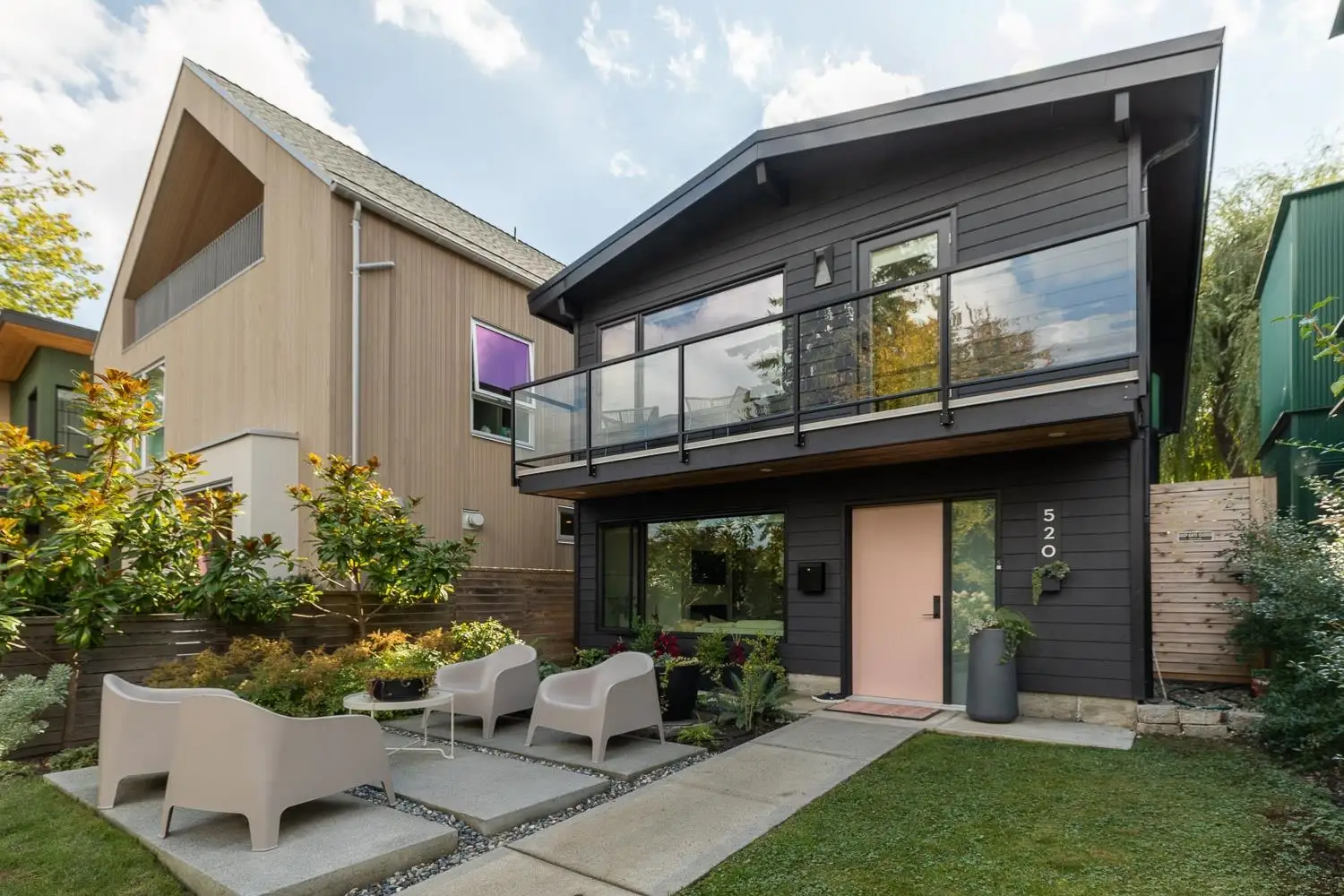 520 E 30TH AVENUE, Vancouver BC V5V 2V6