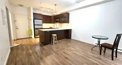 220 13321 102A AVENUE, Surrey BC V3T 1P6