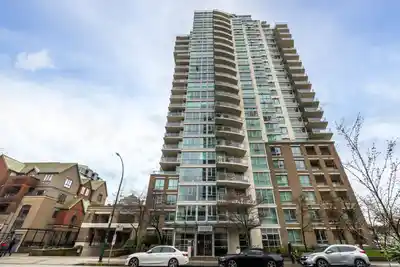 1703 120 MILROSS AVENUE, Vancouver BC V6A 4K7
