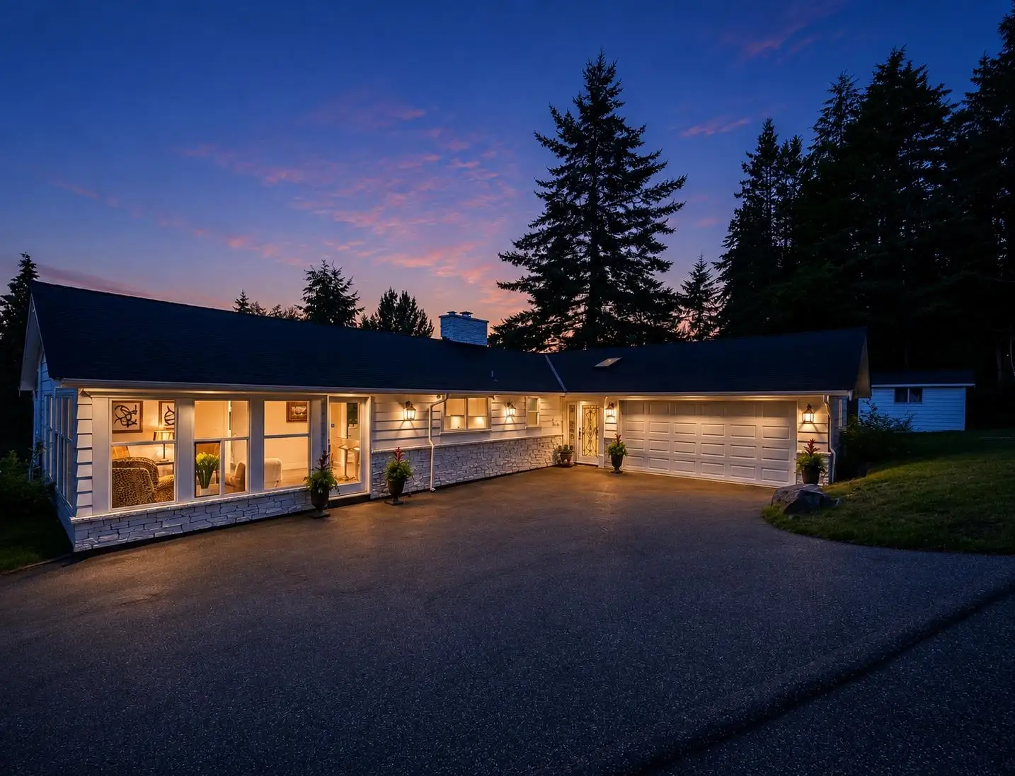 638 KING GEORGES WAY, West Vancouver BC V7S 1S3