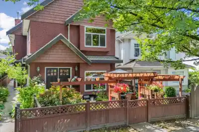 546 E 44TH AVENUE, Vancouver BC V5W 1W5