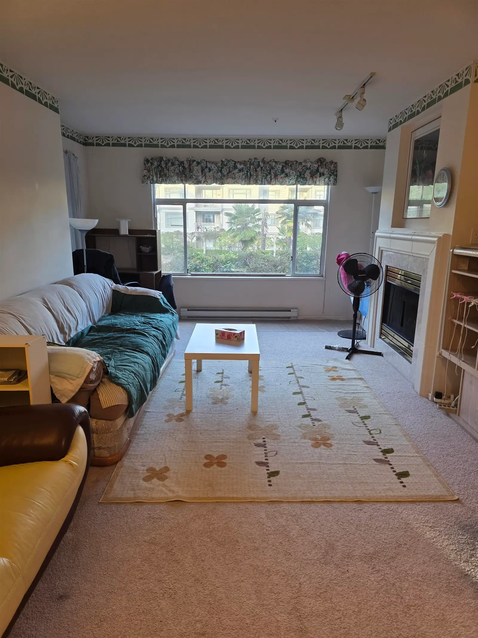 203 8180 JONES ROAD, Richmond BC V6Y 3Z6