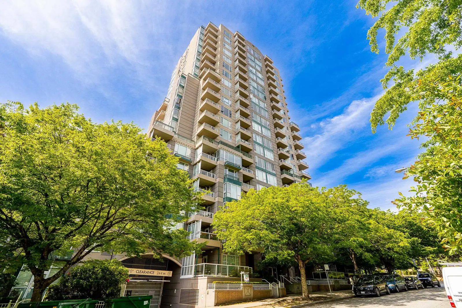 504 5189 GASTON STREET, Vancouver BC V5R 6C7