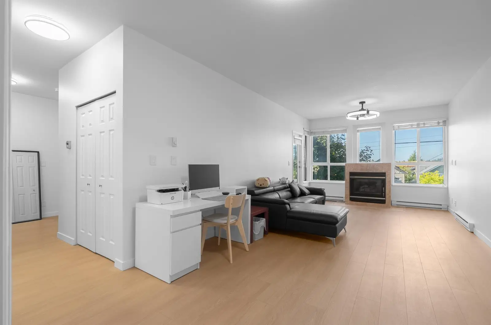202 7300 GILBERT ROAD, Richmond BC V7C 3W2