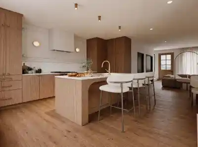 2 2279 E 19TH AVENUE, Vancouver BC V5N 2J8