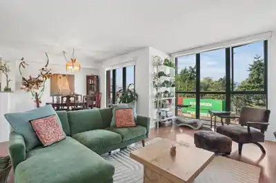 306 55 ALEXANDER STREET, Vancouver BC V6A 1B2