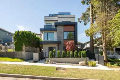 1 1450 E 30TH AVENUE, Vancouver BC V5N 3A2