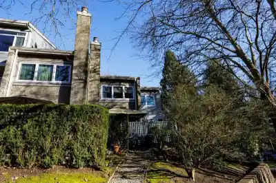 3340 MARQUETTE CRESCENT, Vancouver BC V5S 4K4