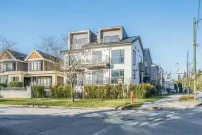 1007 W 58TH AVENUE, Vancouver BC V6P 1V9