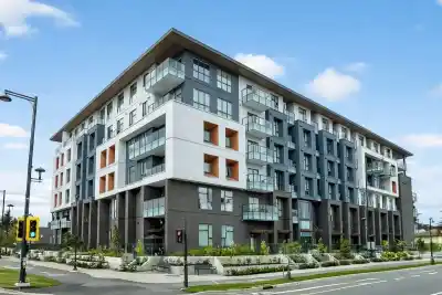 E512 10829 140 STREET, Surrey BC V6V 0A8