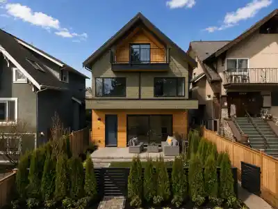 1 2755 W 11TH AVENUE, Vancouver BC V6K 2L8