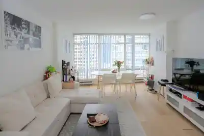 1301 1288 ALBERNI STREET, Vancouver BC V6E 4N5