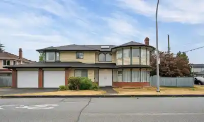 8511 ASH STREET, Richmond BC V6Y 2S5