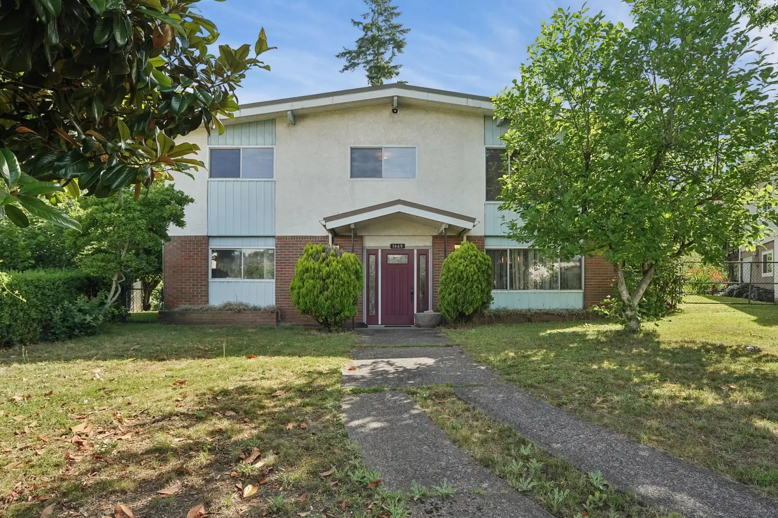 1469 E 17TH AVENUE, Vancouver BC V5N 2G8