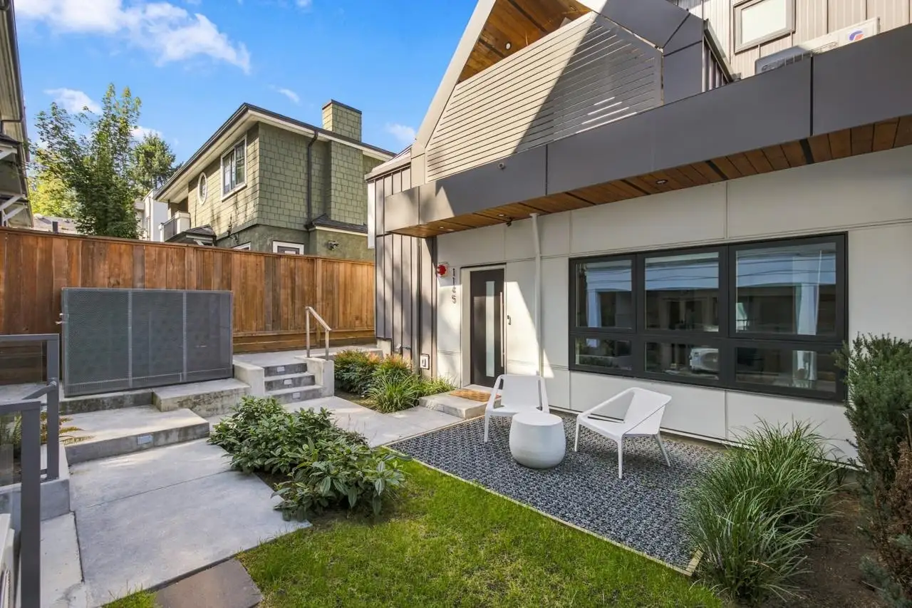 1145 W 33RD AVENUE, Vancouver BC V6M 1A3