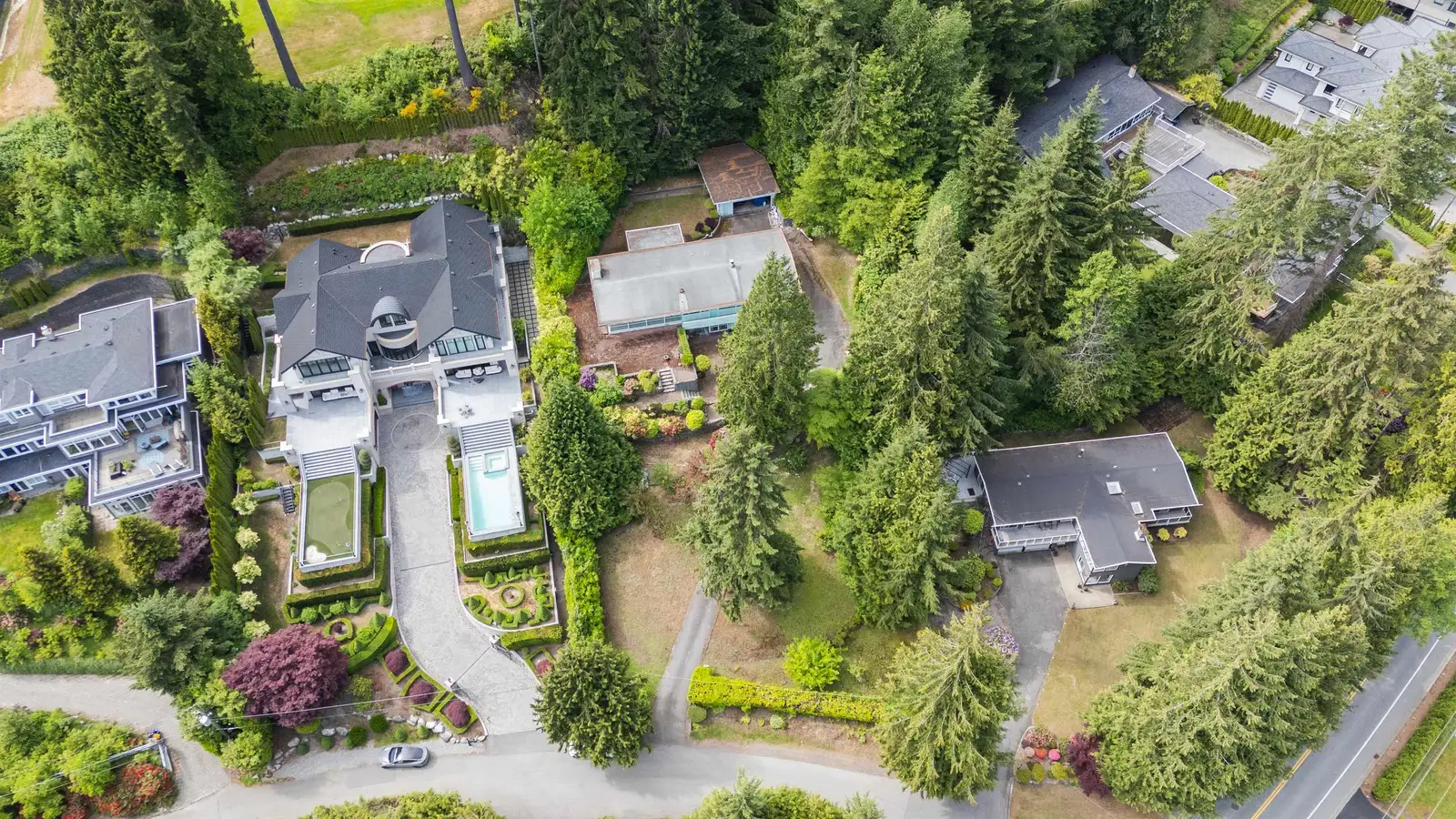 195 NORMANBY CRESCENT, West Vancouver BC V7S 1K6