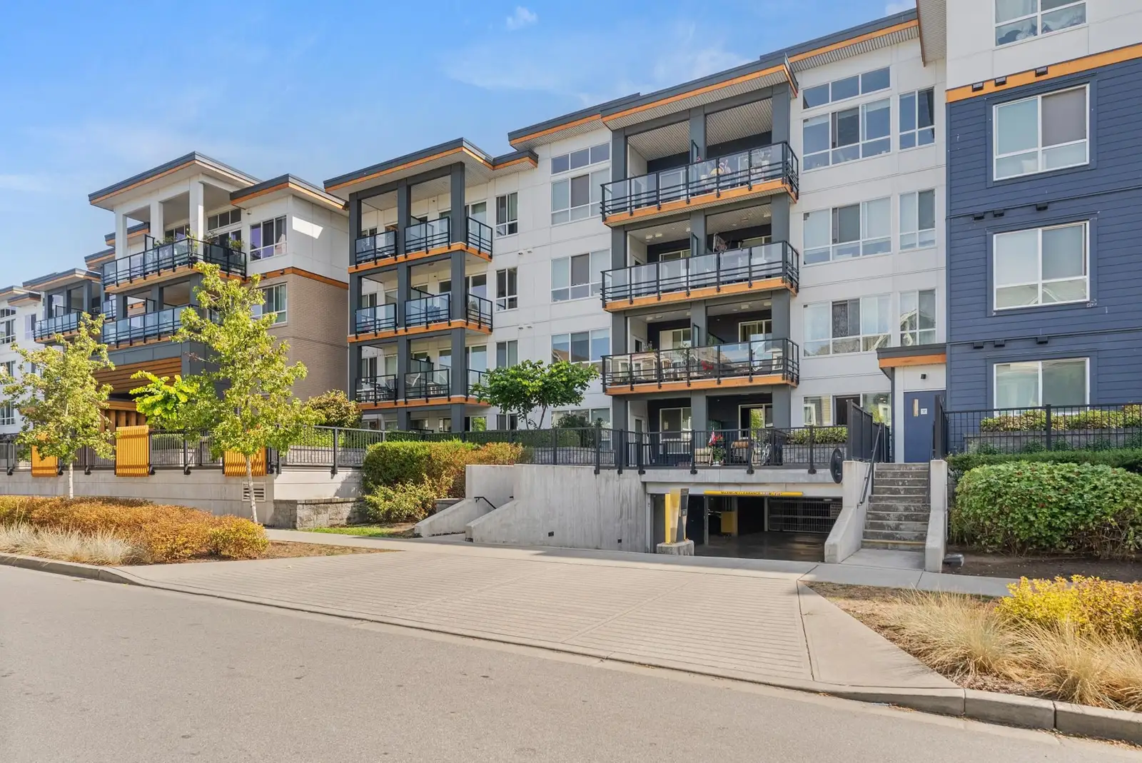 203 1792 STARLING DRIVE, Tsawwassen BC V4M 0E4