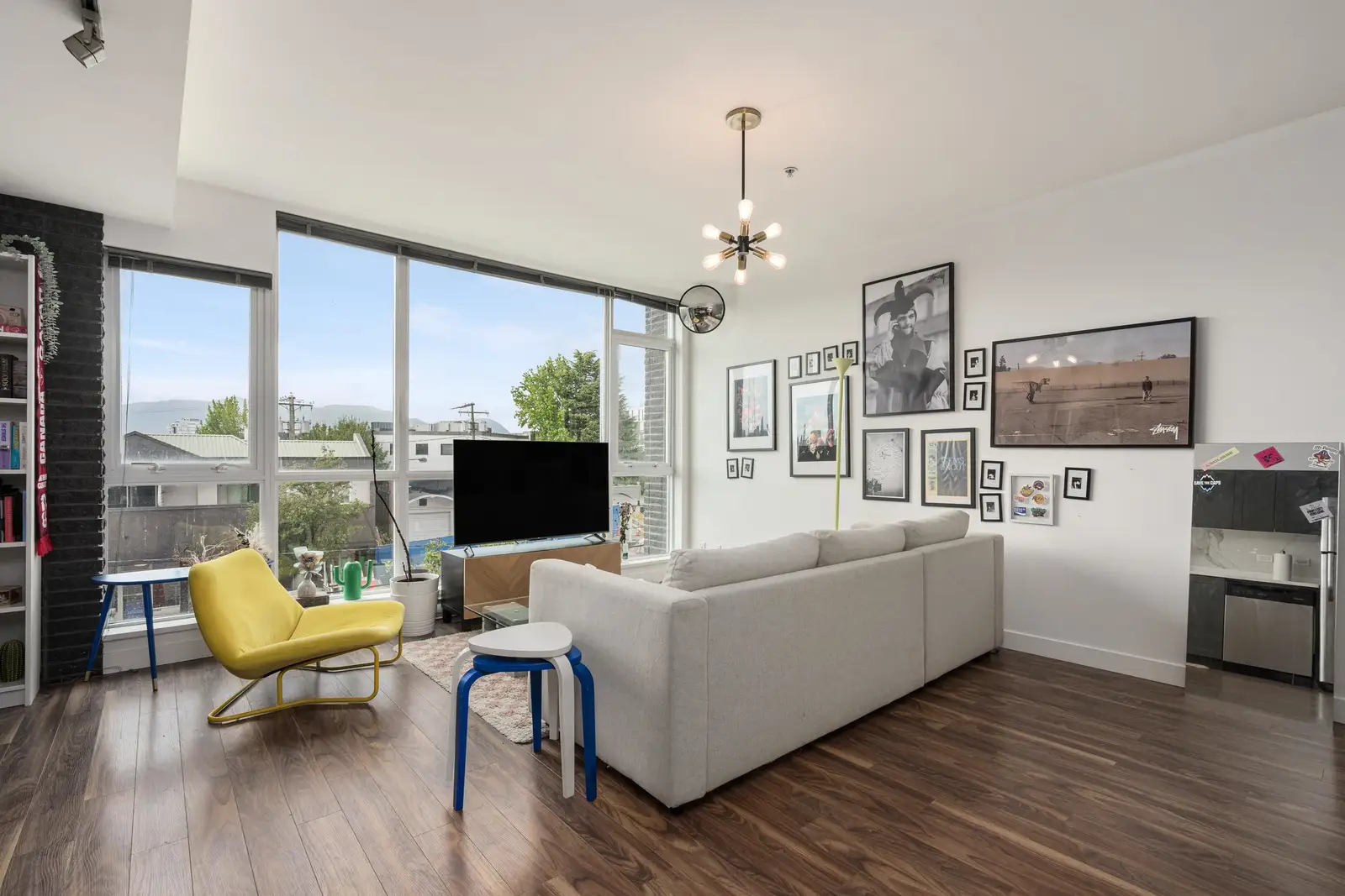 208 2511 QUEBEC STREET, Vancouver BC V5T 0B6