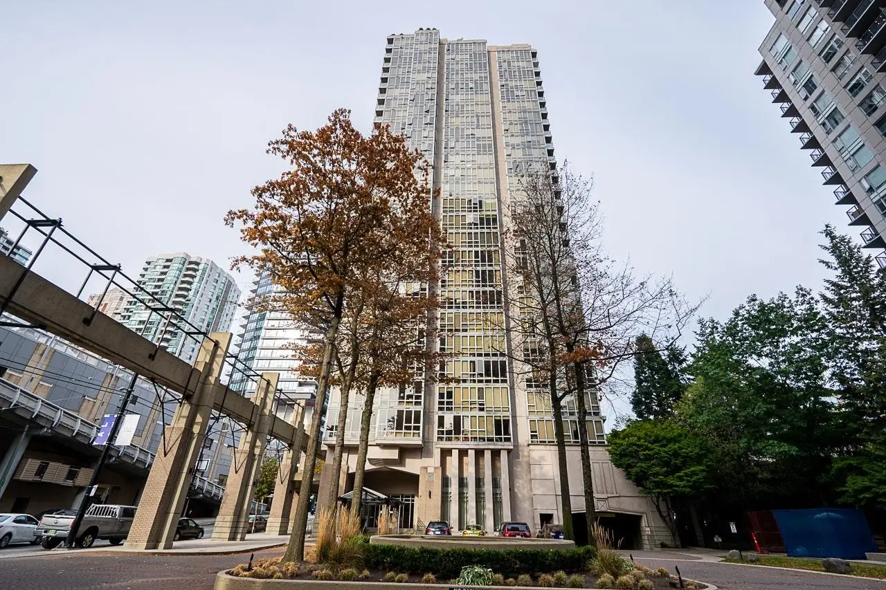 2001 930 CAMBIE STREET, Vancouver BC V6B 5X6