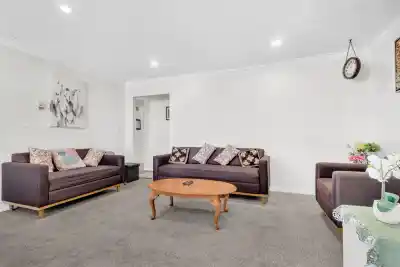 101 13291 70B AVENUE, Surrey BC V3W 7Z2