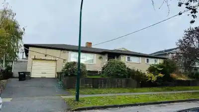 753 E 55TH AVENUE, Vancouver BC V5X 1N8