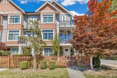 7 12091 70 AVENUE, Surrey BC V3W 1A6