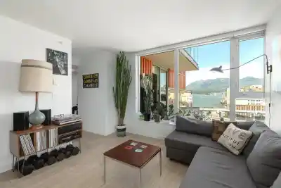 904 983 E HASTINGS STREET, Vancouver BC V6A 0G9
