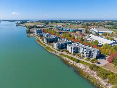 207 14300 RIVERPORT WAY, Richmond BC V6W 0A4