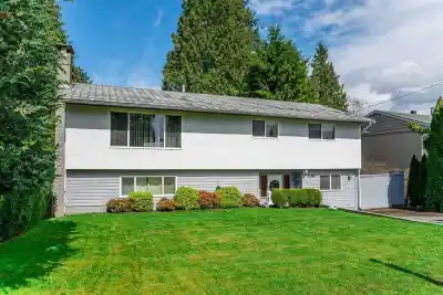 11781 71A AVENUE, Delta BC V4E 1W9