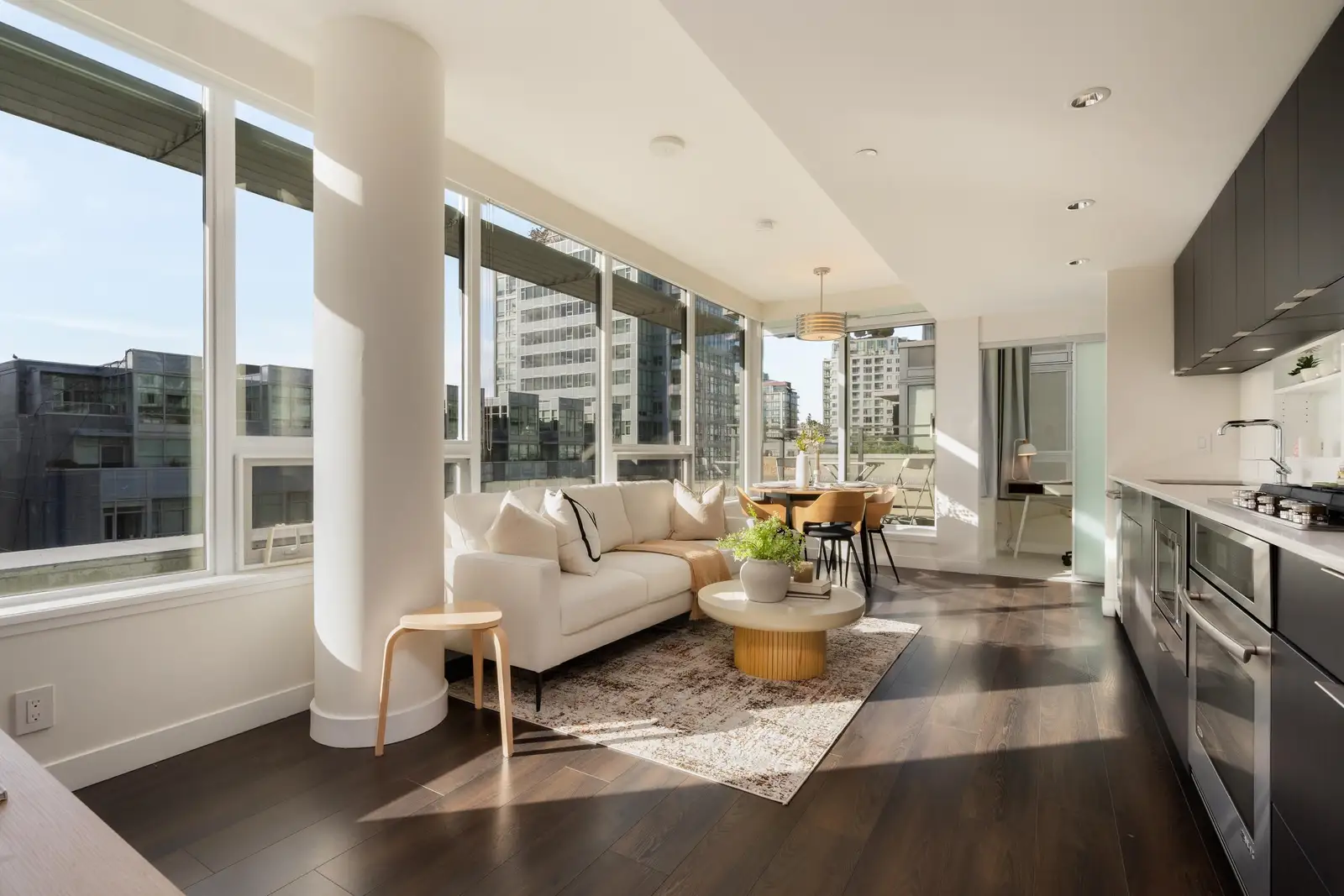 608 161 E 1ST AVENUE, Vancouver BC V6A 0G1