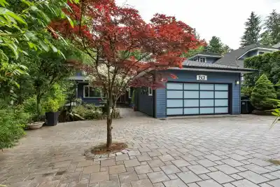 1501 OSTLER COURT, North Vancouver BC V7G 2P1